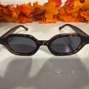 Meller Tortoise Shell Sunglasses